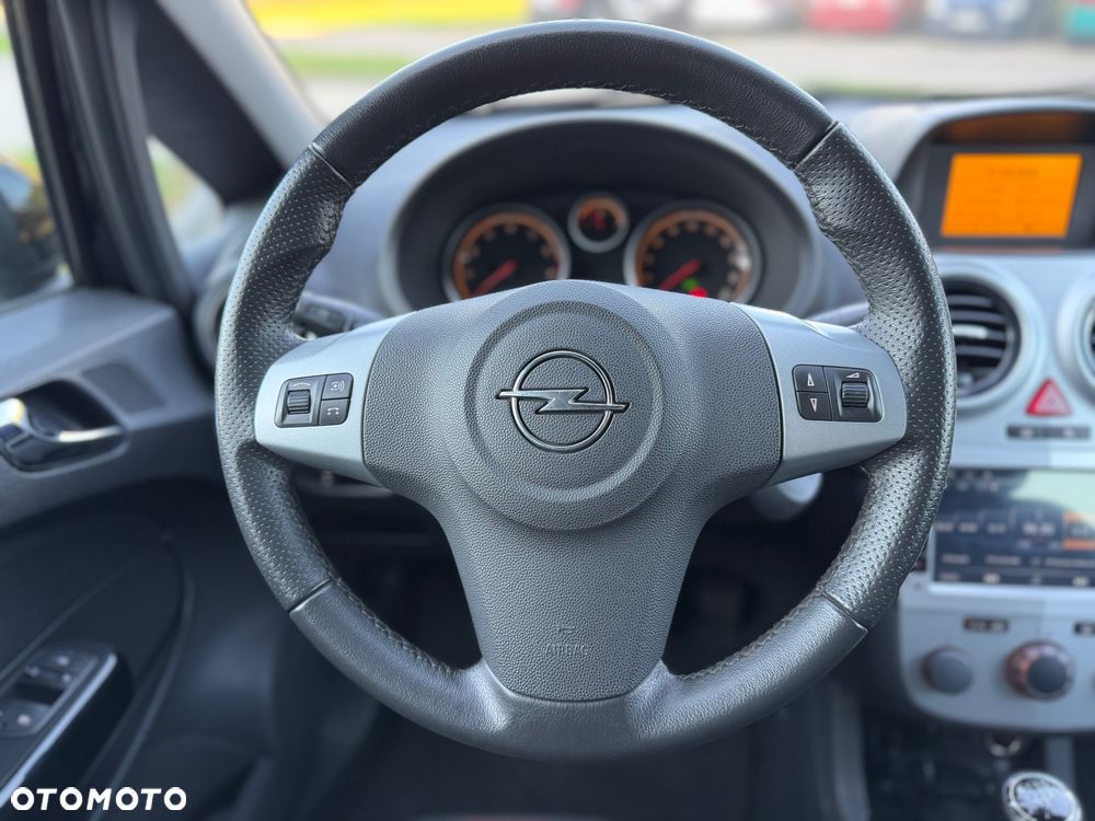 Opel Corsa - 25