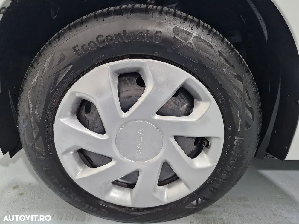 Dacia Logan 1.0 SCe SL PLUS - 4