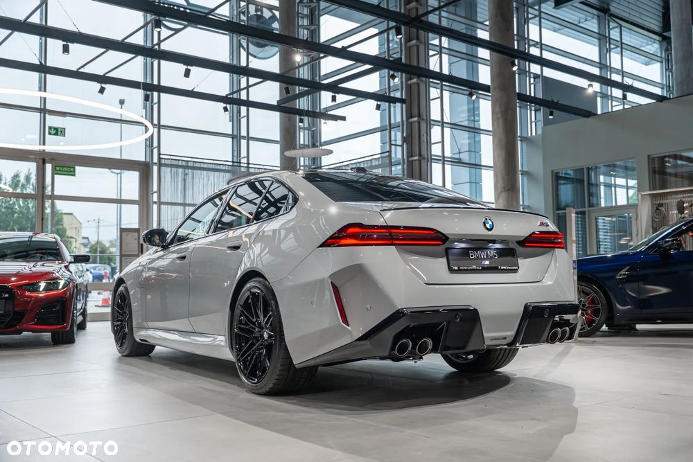 BMW M5 - 4
