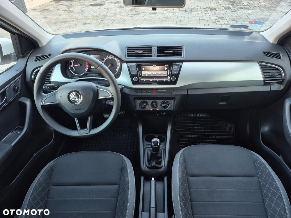 Skoda Fabia 1.0 Ambition - 8