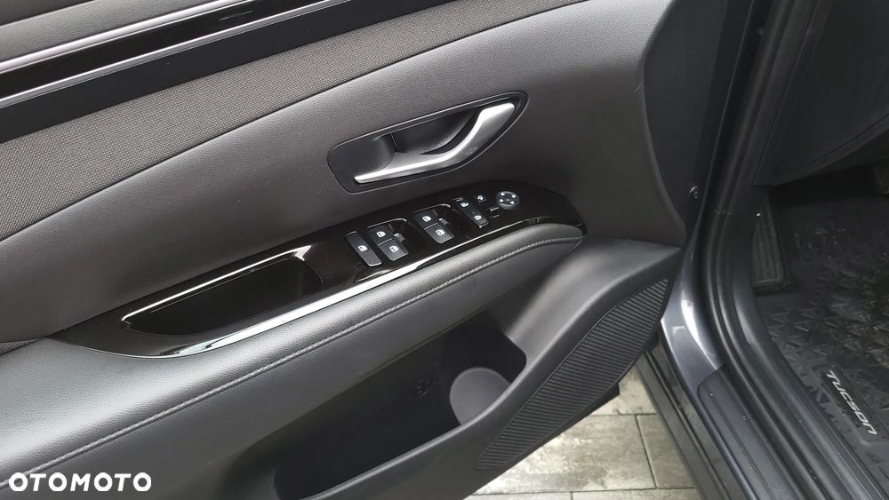 Hyundai Tucson 1.6 T-GDi HEV Smart 2WD - 23