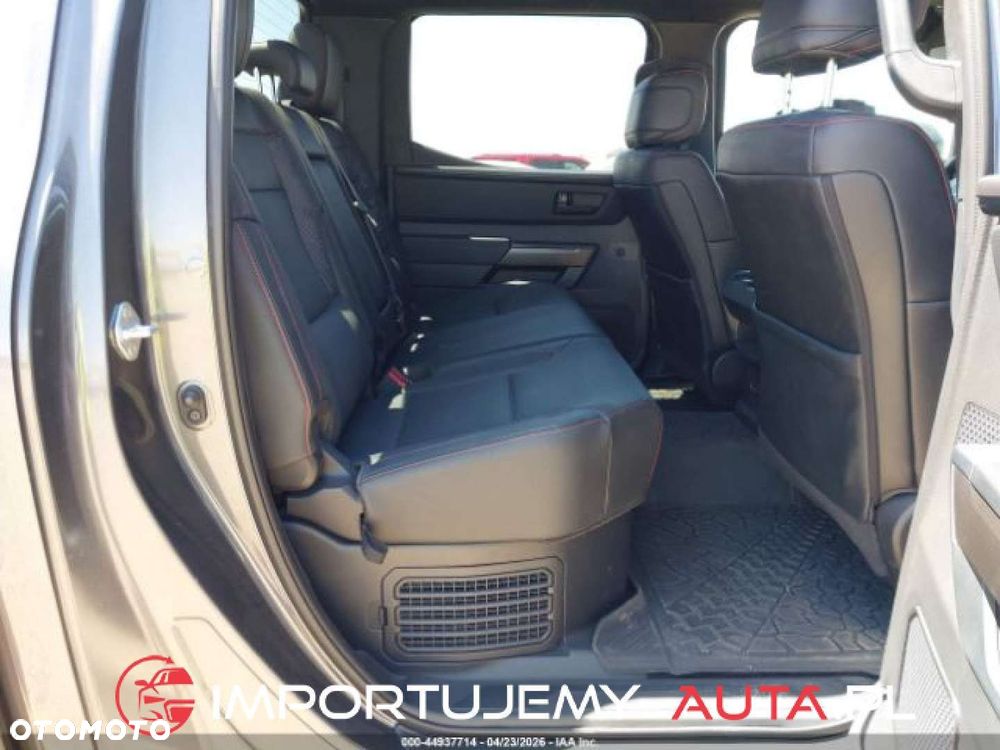 Toyota Tundra - 12