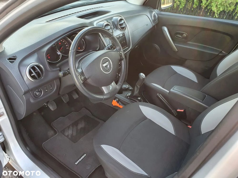 Dacia Sandero 0.9 TCe Laureate S&S - 22