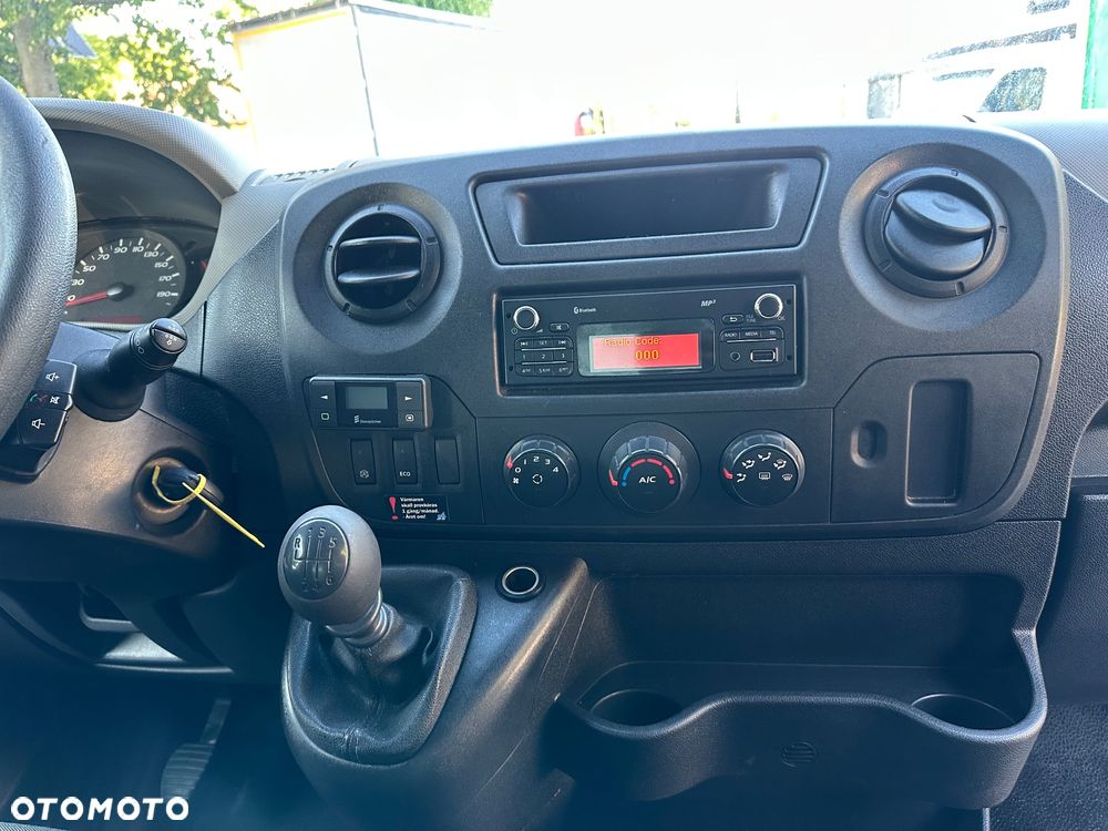 Renault Master - 24