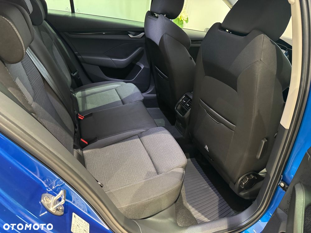 Skoda Octavia 1.5 TSI mHEV Drive Selection DSG - 8