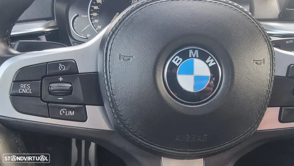 BMW 530 - 24