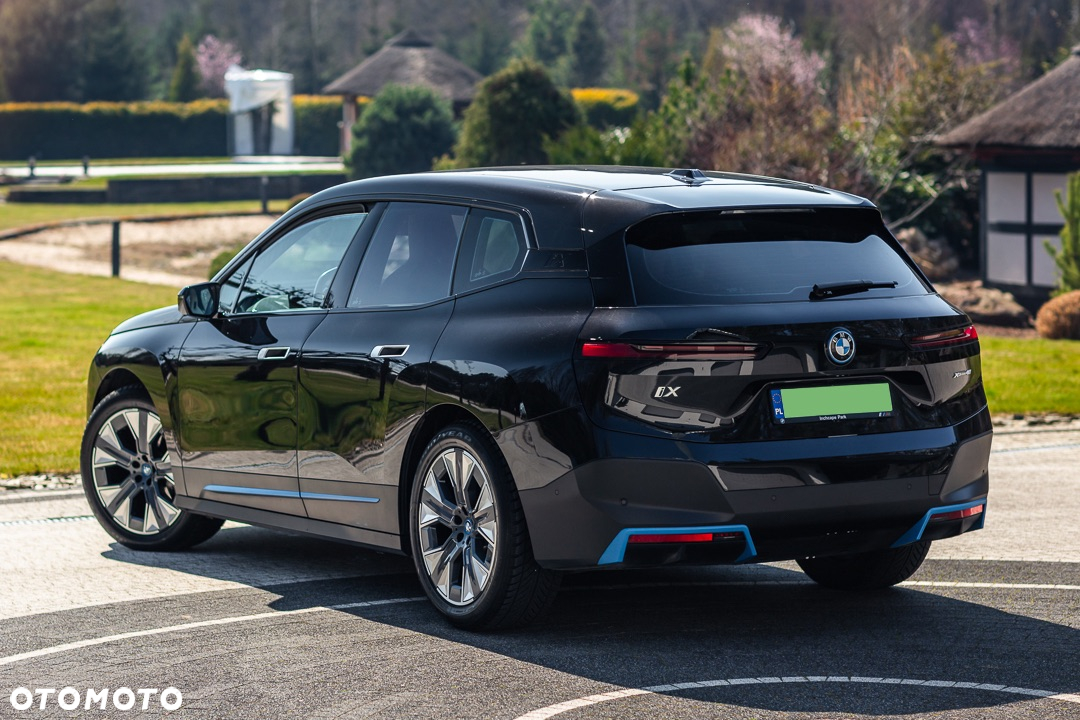 BMW iX xDrive40 76.6kWh - 14