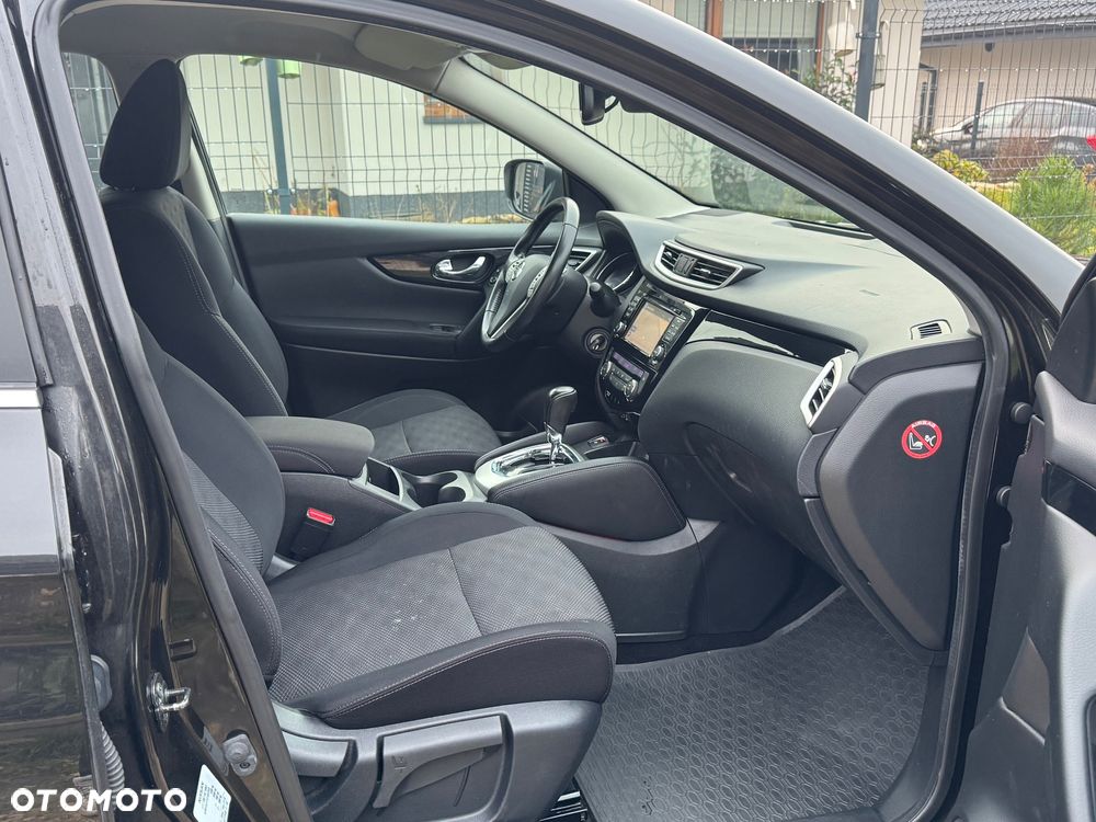 Nissan Qashqai - 16