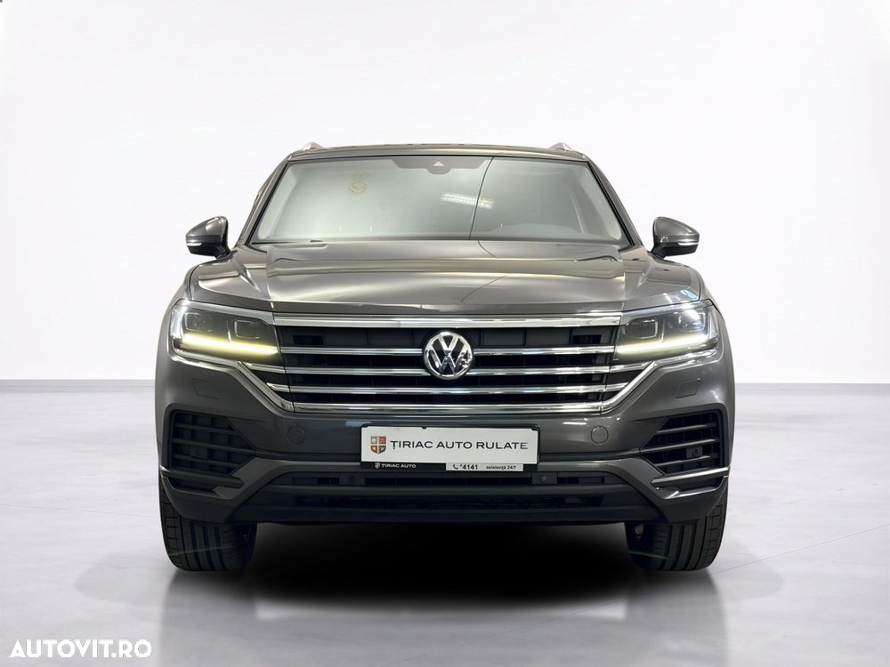 Volkswagen Touareg - 9