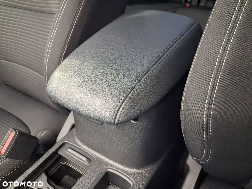 Ford Kuga 1.5 EcoBoost TITANIUM - 36