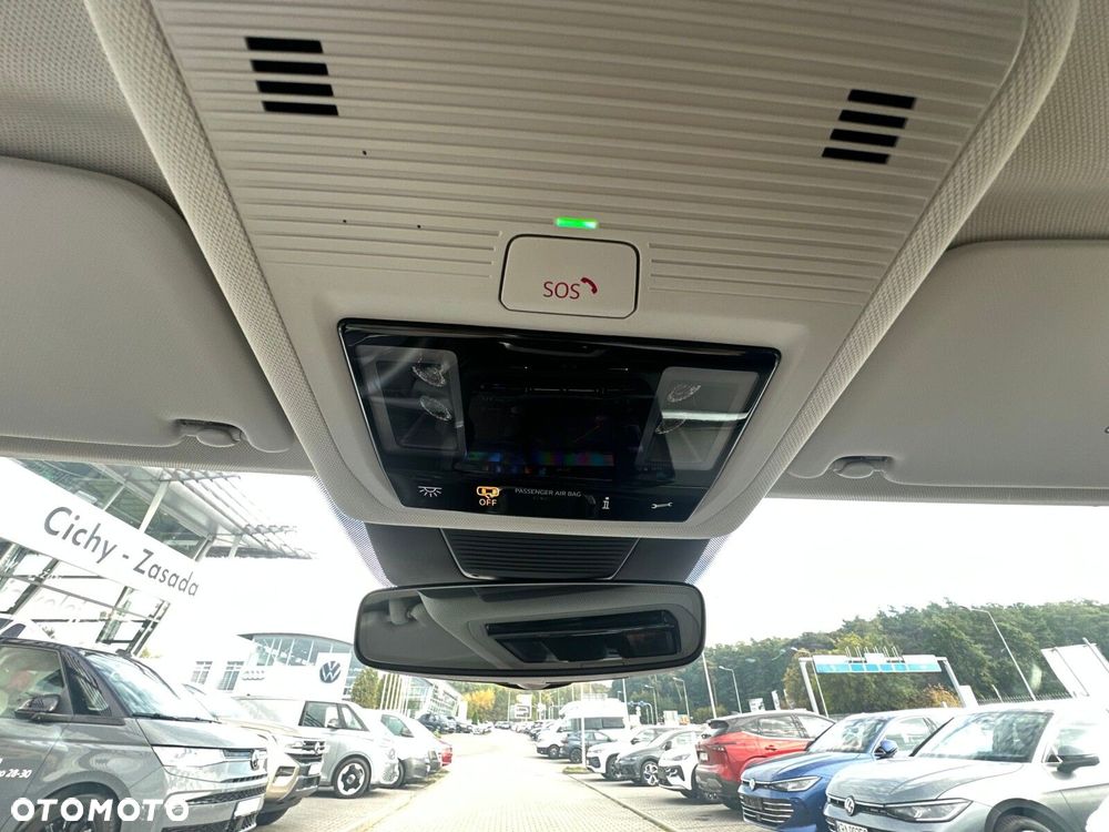 Volkswagen T-Roc - 21