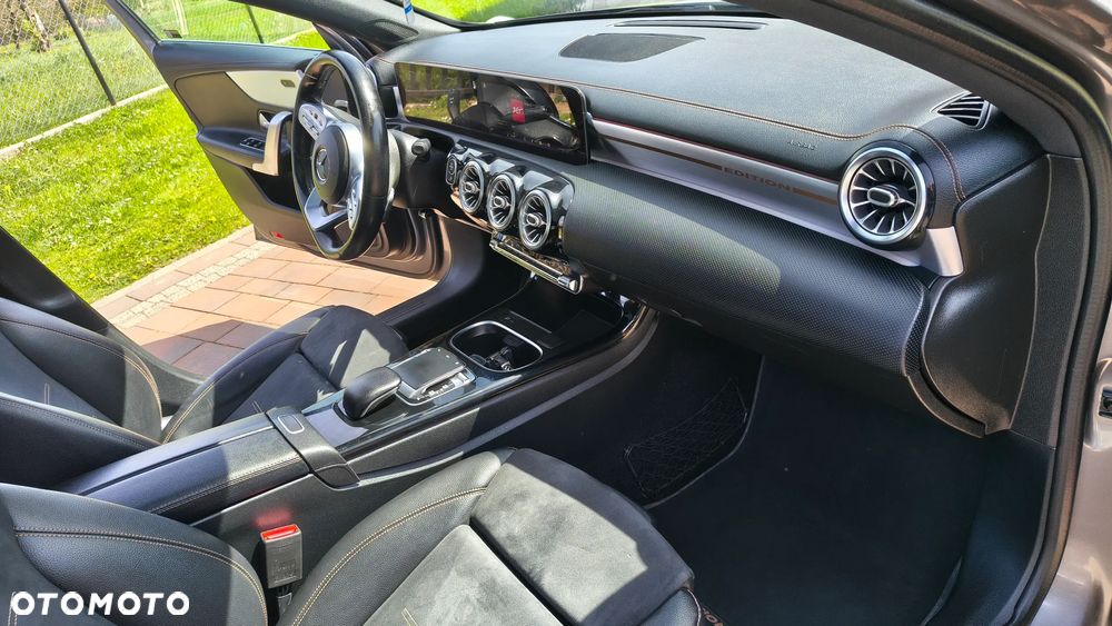 Mercedes-Benz Klasa A 250 4-Matic Edition 1 7G-DCT - 10