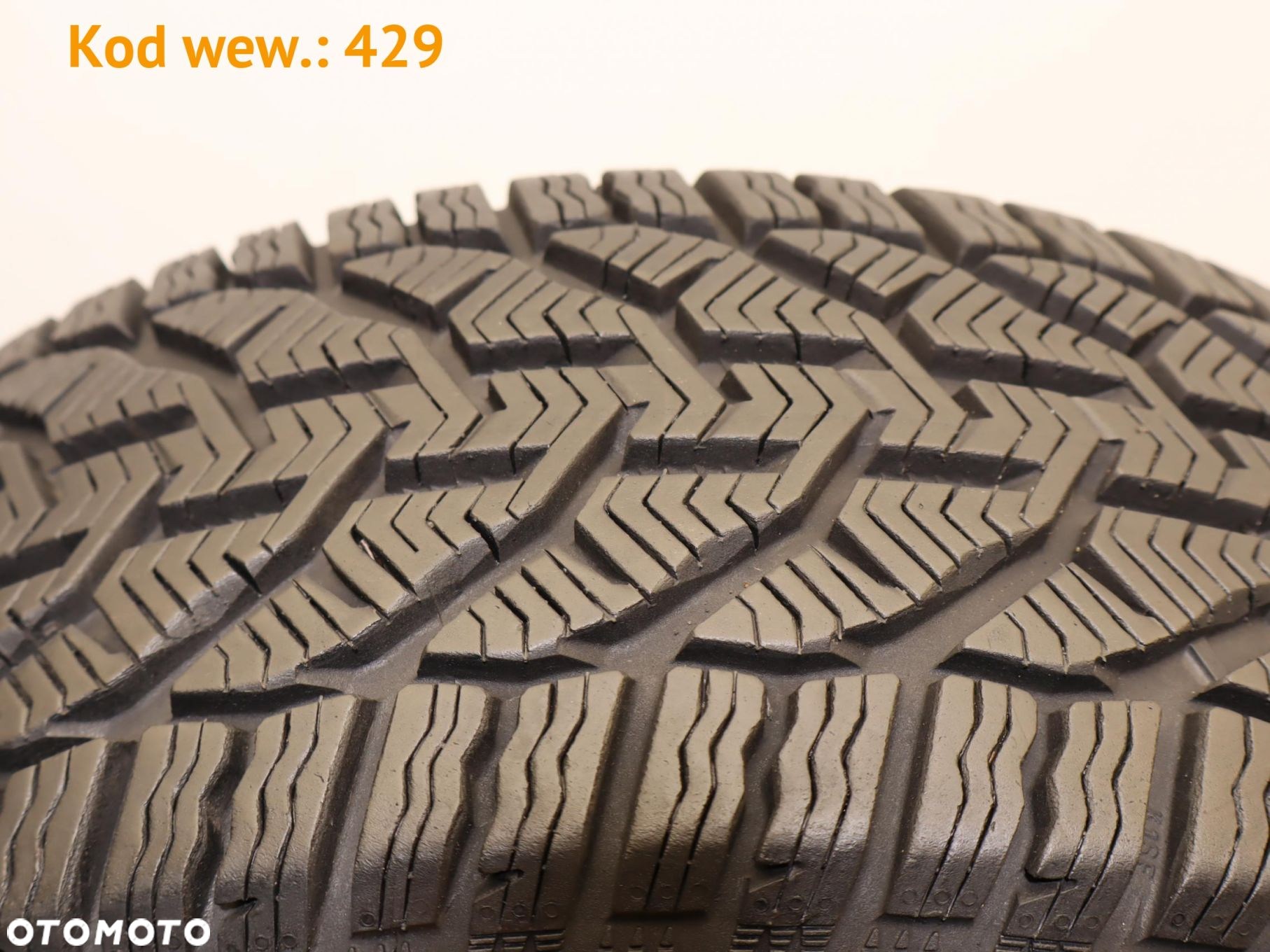 Kormoran SNOW - 195/50 R15 - 8