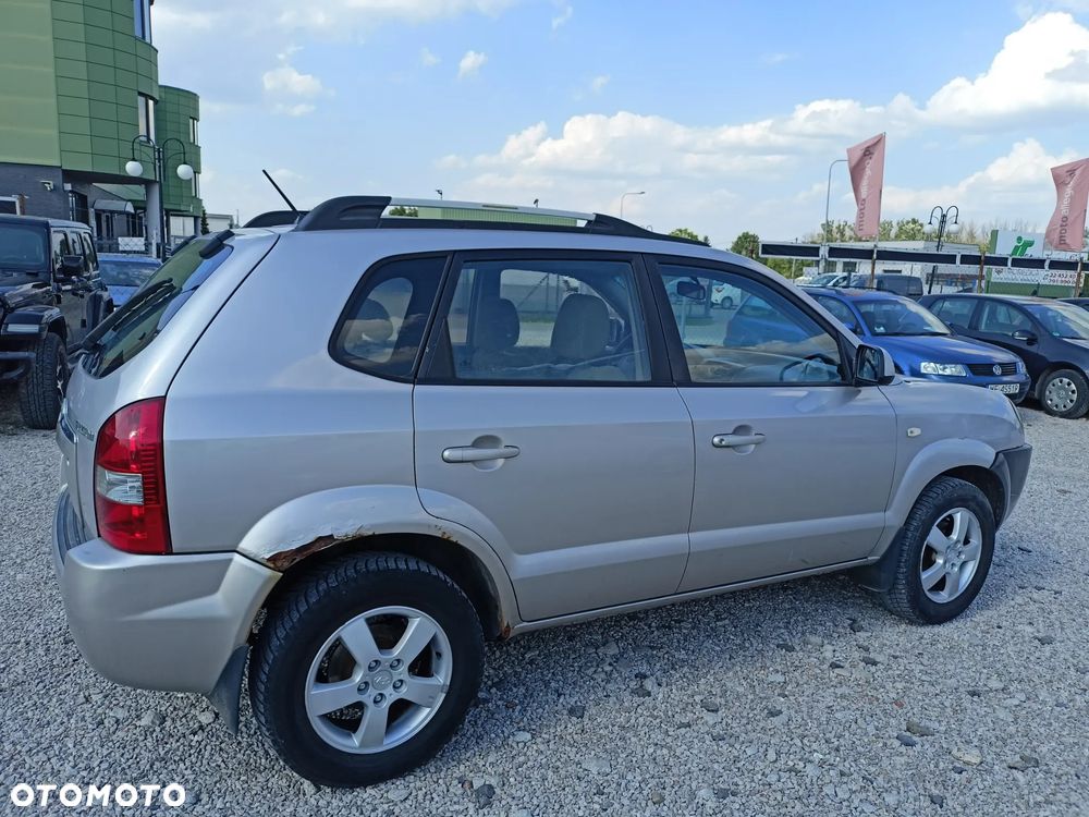 Hyundai Tucson - 4