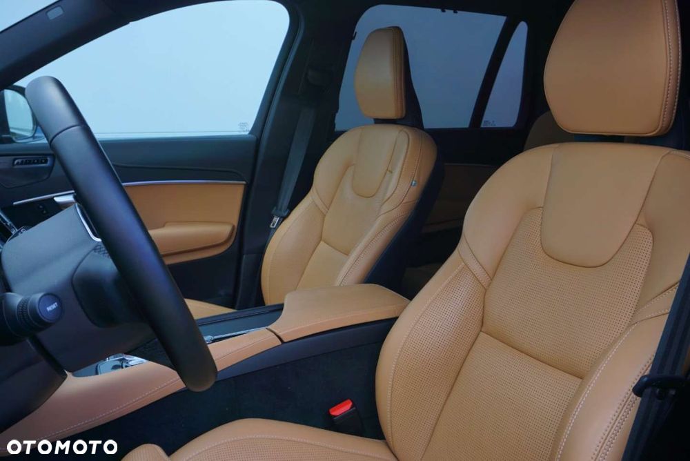 Volvo XC 90 - 17