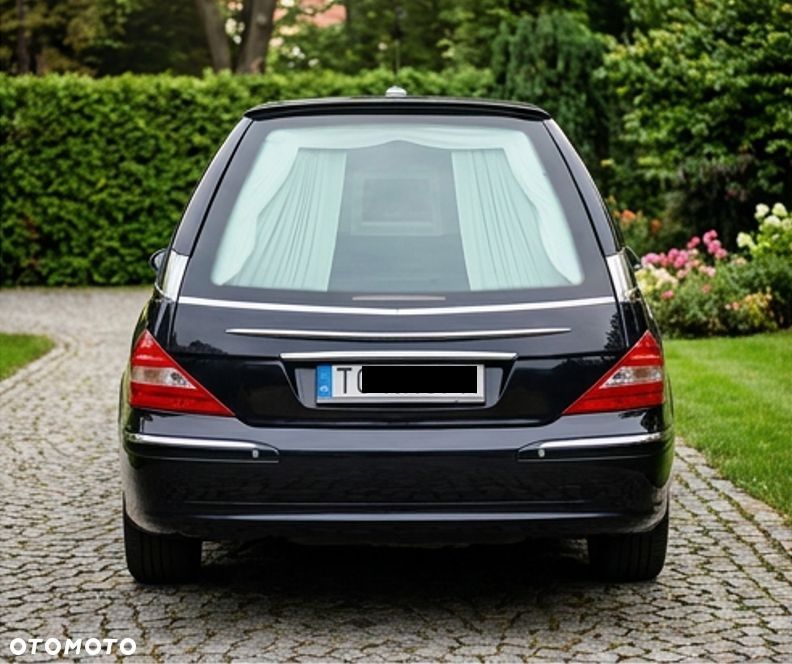 Mercedes-Benz Klasa E - 2