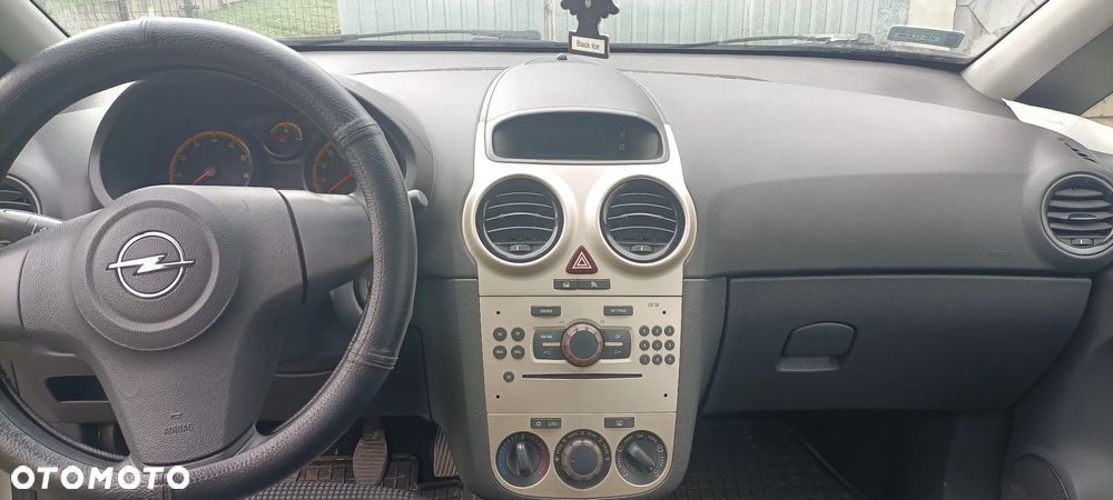 Opel Corsa 1.2 16V Enjoy - 6