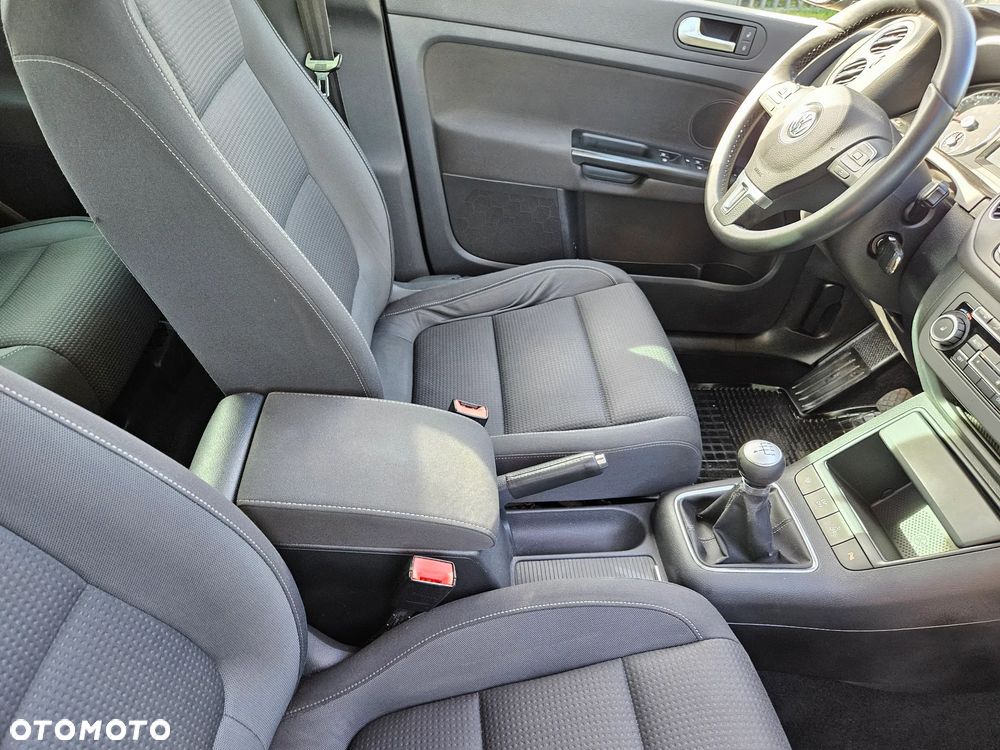 Volkswagen Golf Plus 1.6 TDI BlueMot Comfortline - 33