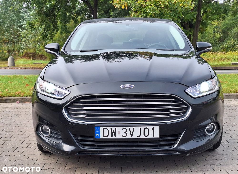 Ford Fusion 2.0 EcoBoost Titanium - 4