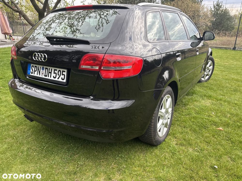 Audi A3 Sportback 1.4 TFSI Ambiente - 5