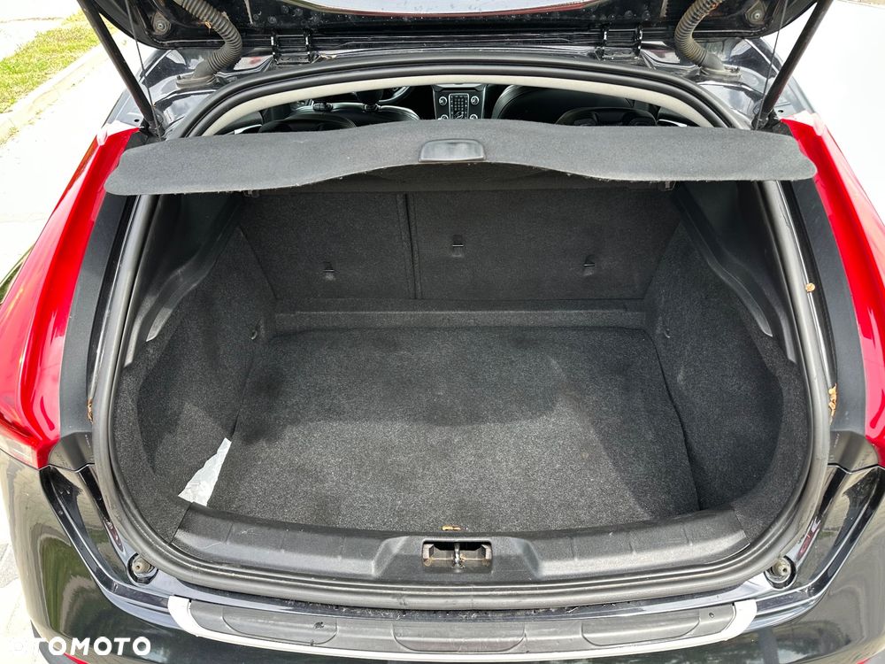 Volvo V40 D3 Drive-E Summum - 13