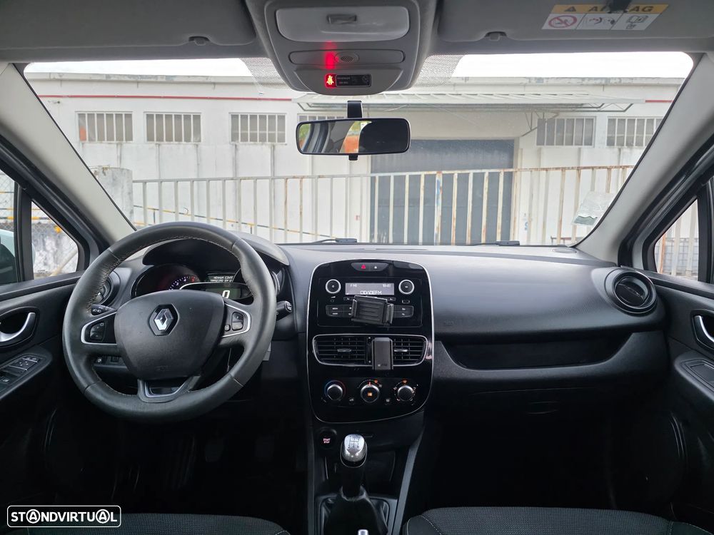 Renault Clio 1.5 dCi Confort - 6
