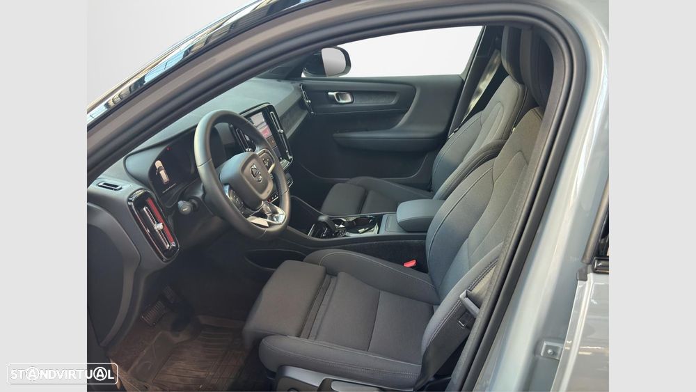 Volvo EX40 82 kWh Single Motor Extended Range Plus - 10