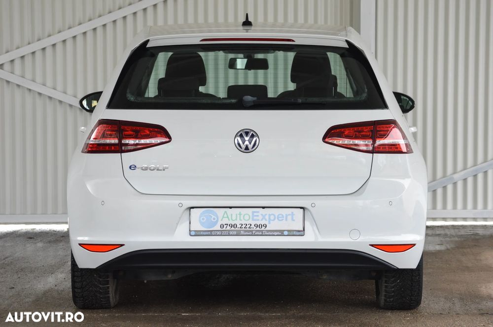 Volkswagen Golf e-Golf - 18