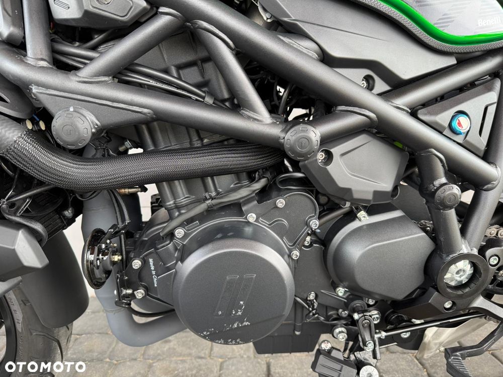 Benelli 752 S - 7