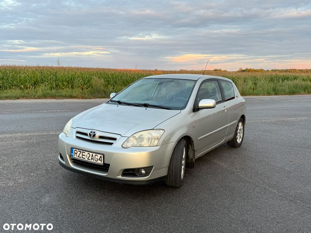 Toyota Corolla 1.6 VVT-i Sol - 1