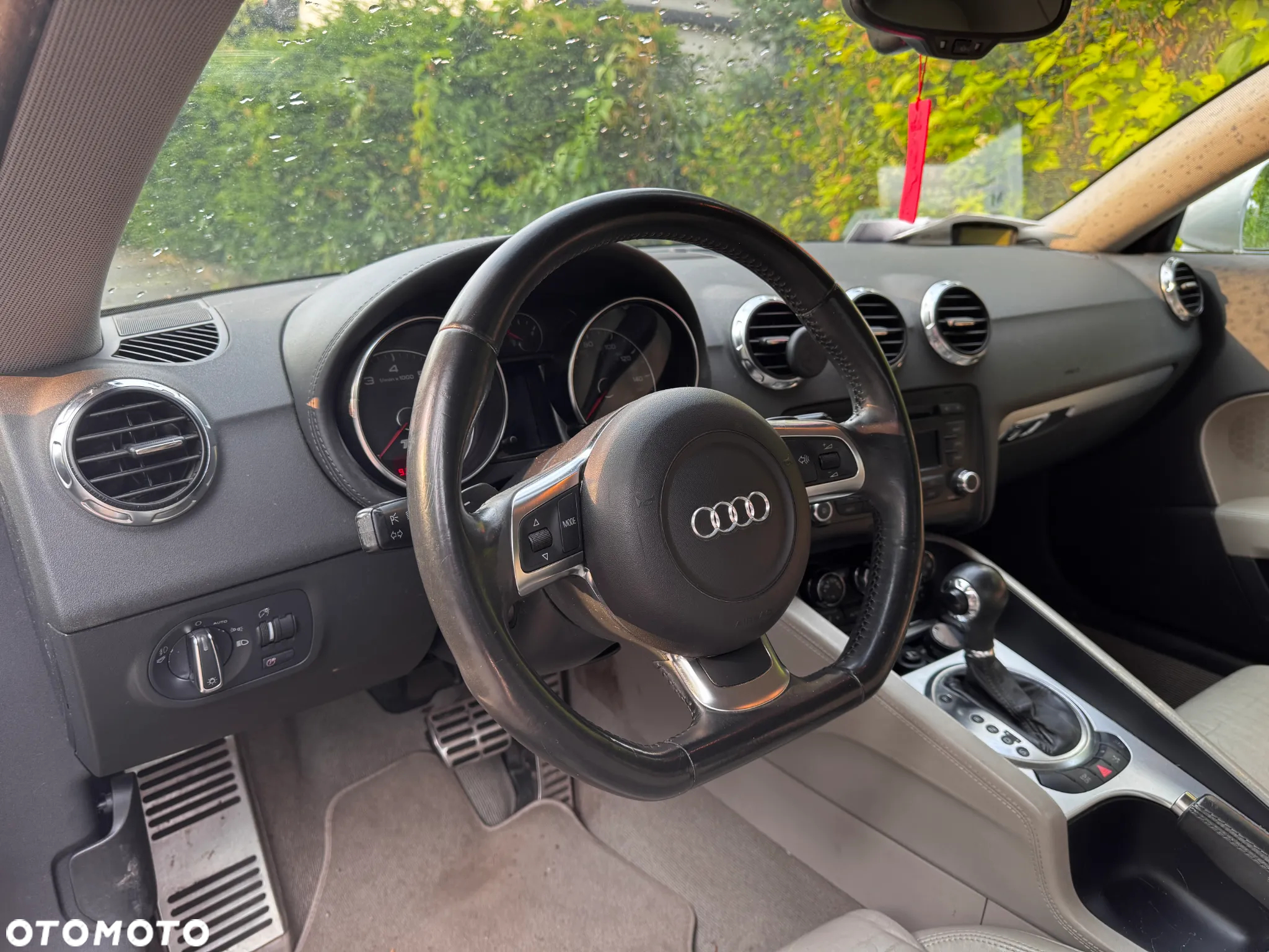 Audi TT Coupé - 13