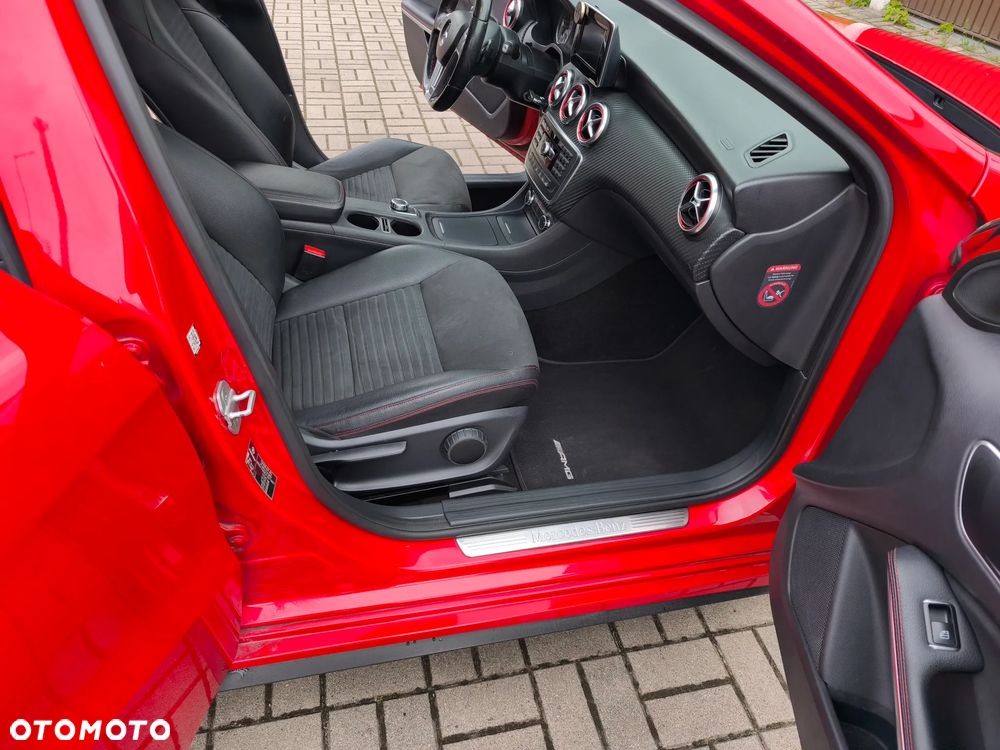 Mercedes-Benz Klasa A 180 (BlueEFFICIENCY) 7G-DCT AMG Sport - 33