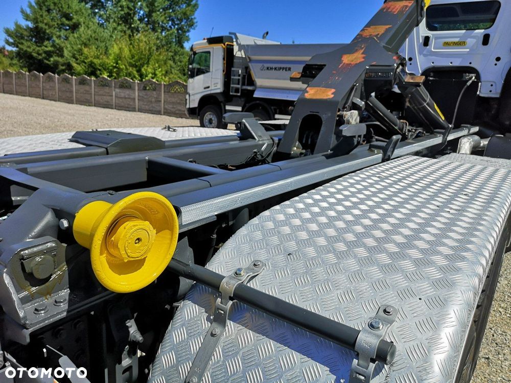 Mercedes-Benz Arocs 3251 Hakowiec 8x4 Palfinger Manual Euro 6 Niski Przebieg! - 15