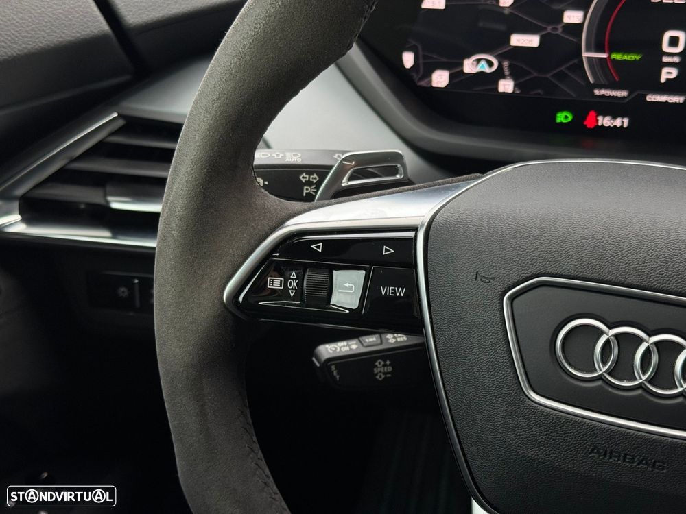Audi e-tron GT quattro - 37