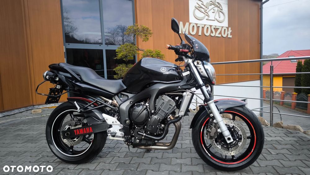 Yamaha FZ6 - 3