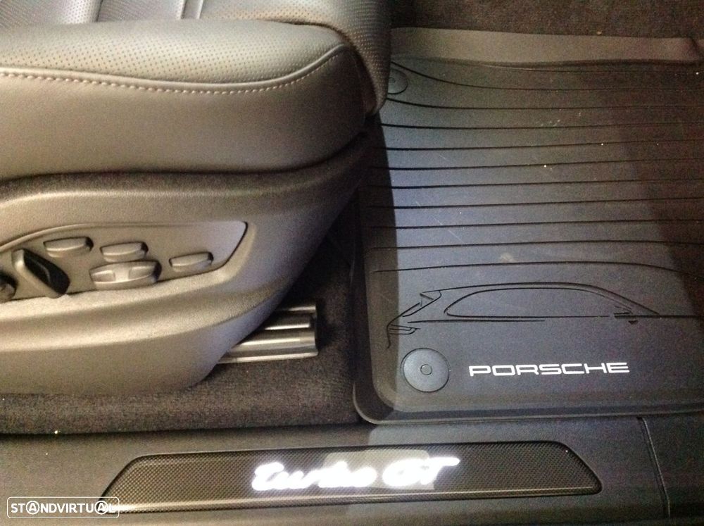 Porsche Cayenne Coupé - 39
