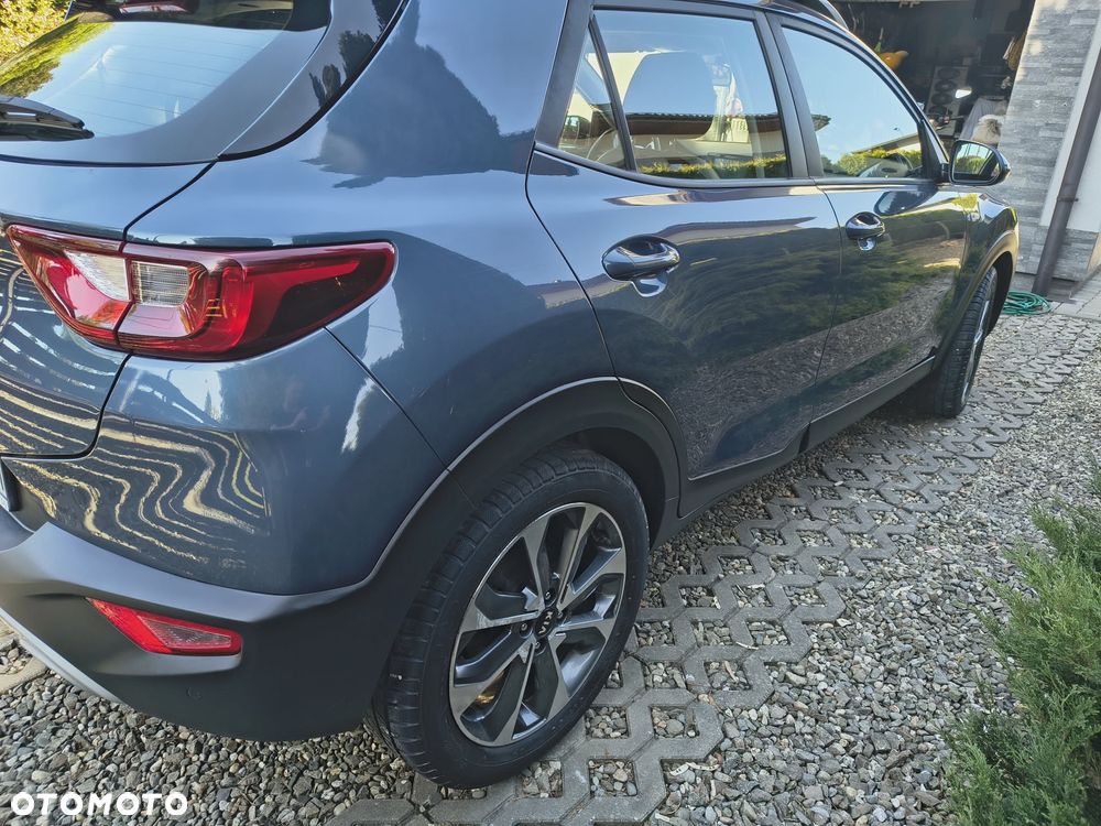 Kia Stonic 1.4 L - 4
