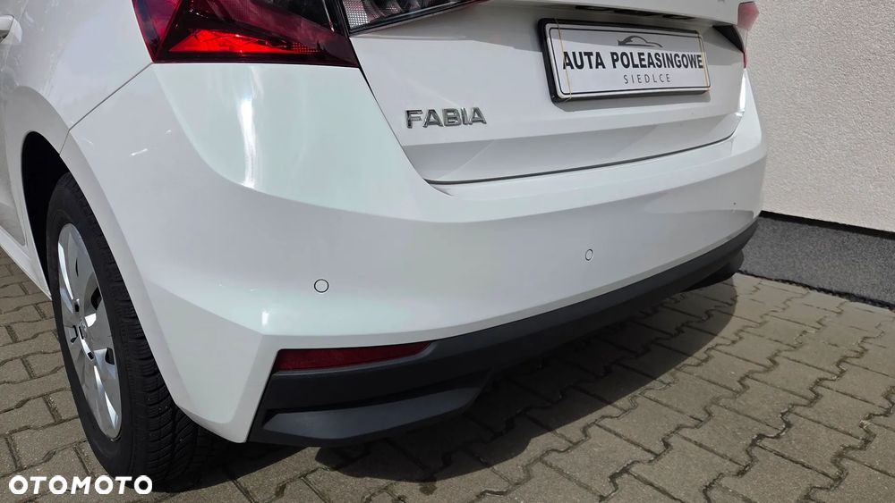 Skoda Fabia 1.0 Ambition - 8