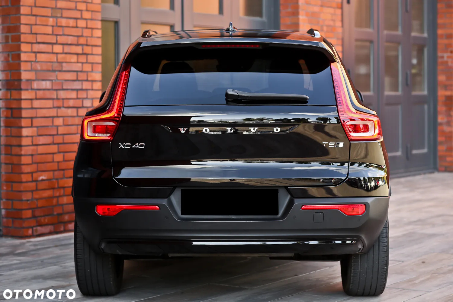 Volvo XC 40 T5 AWD R-Design - 14