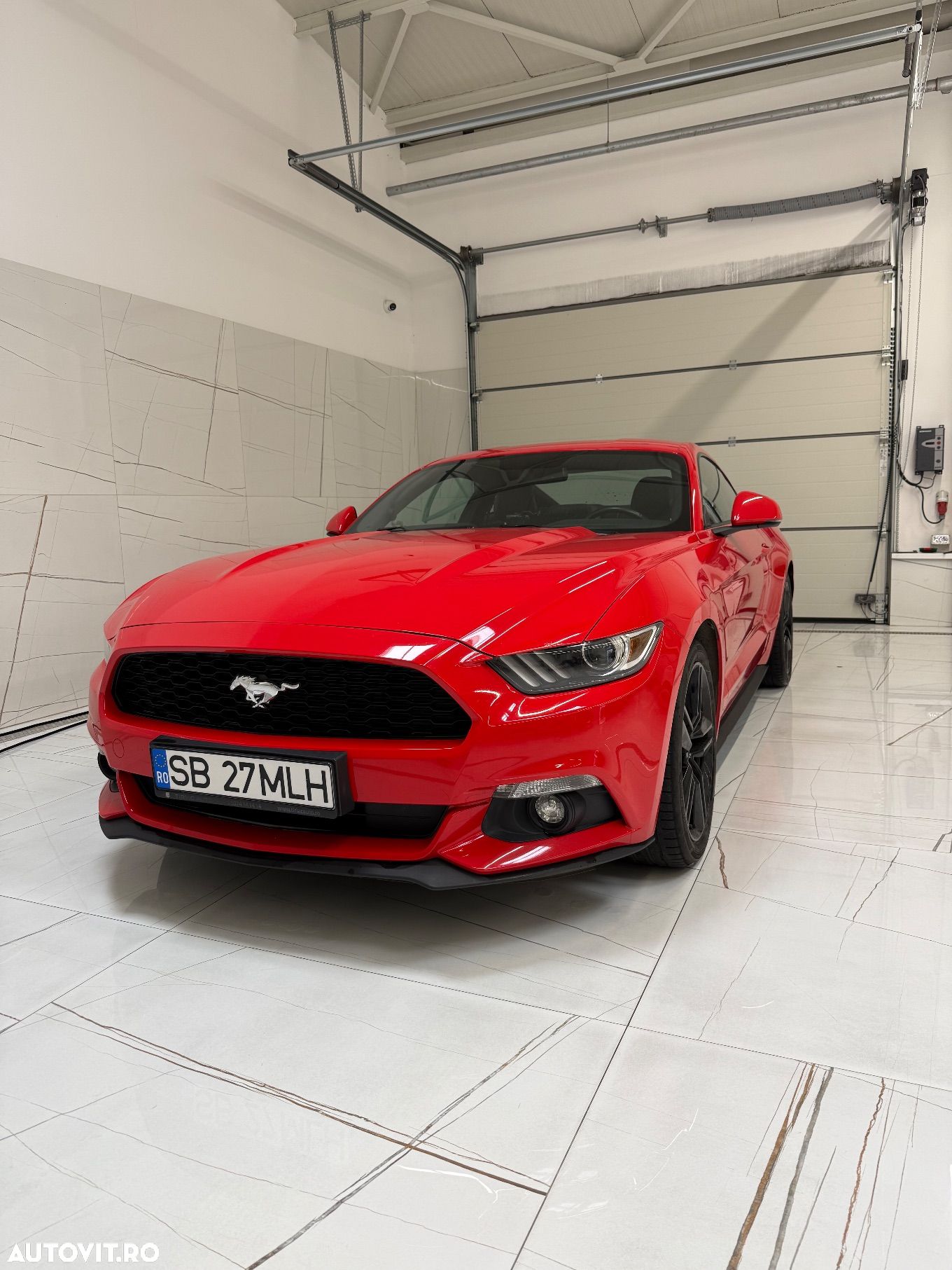 Ford Mustang 2.3 EcoBoost - 1