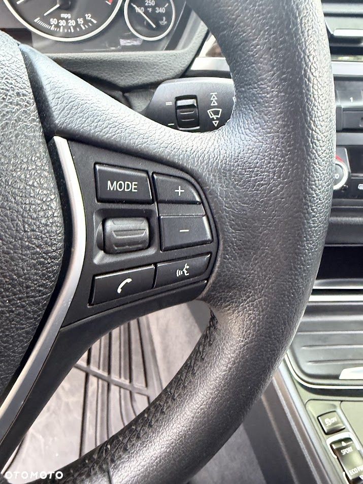 BMW Seria 3 - 17