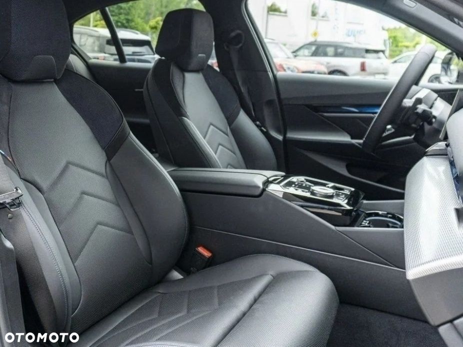 BMW Seria 5 520d mHEV M Sport - 8