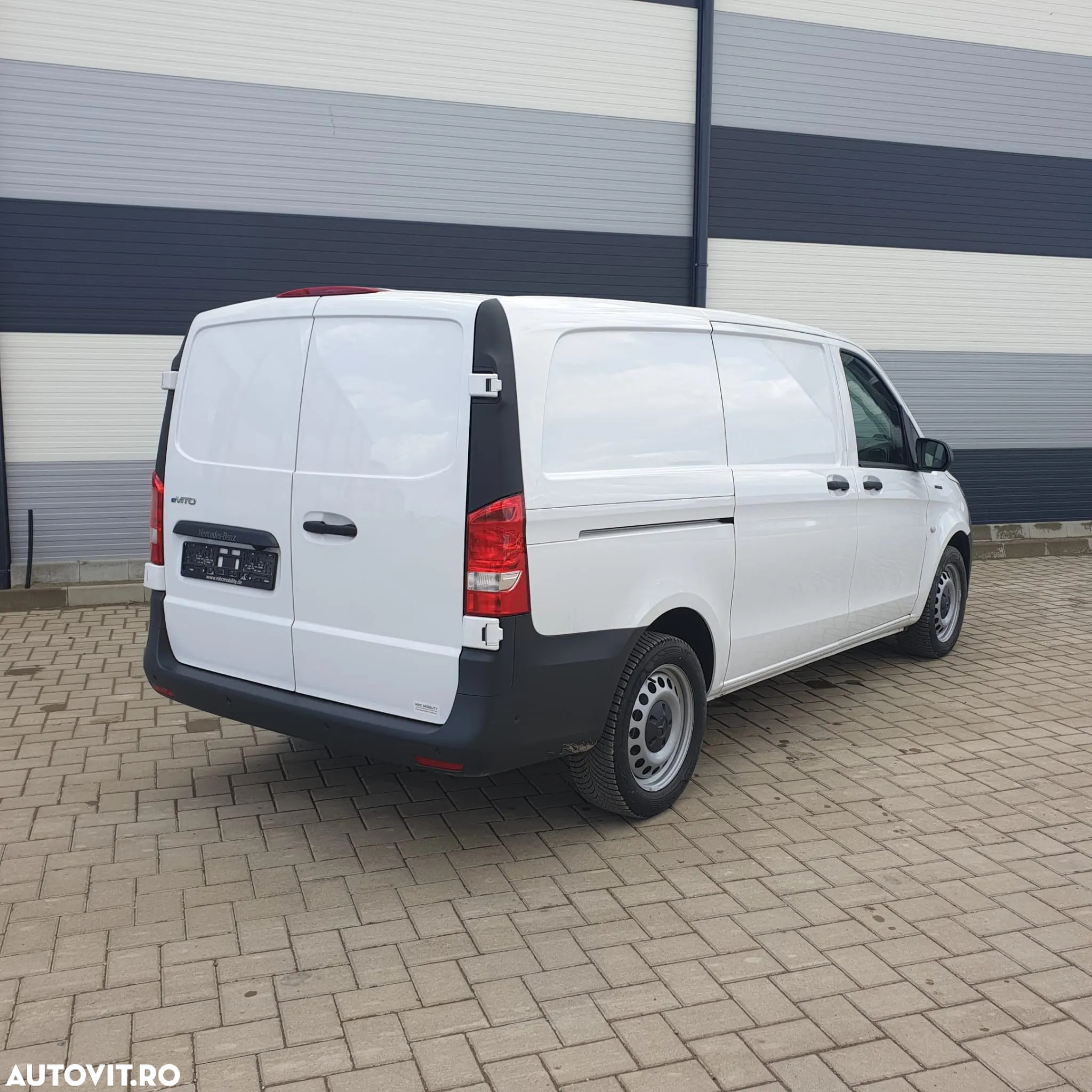 Mercedes-Benz 112 eVito Full Electric - 6
