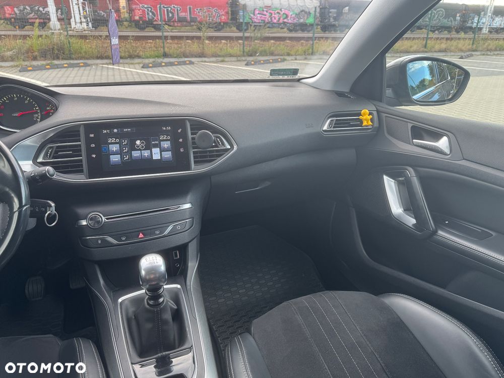 Peugeot 308 1.6 e-HDi Allure S&S - 19