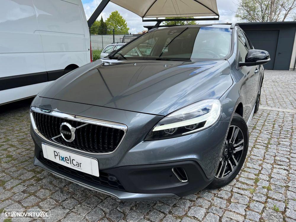 Volvo V40 Cross Country 1.5 T3 Plus Geartronic - 1