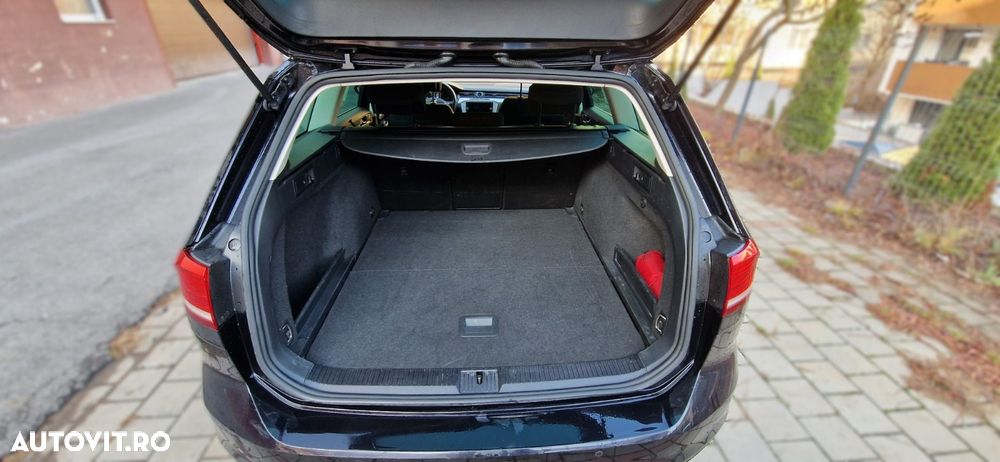 Volkswagen Passat 2.0 TDI SCR - 8