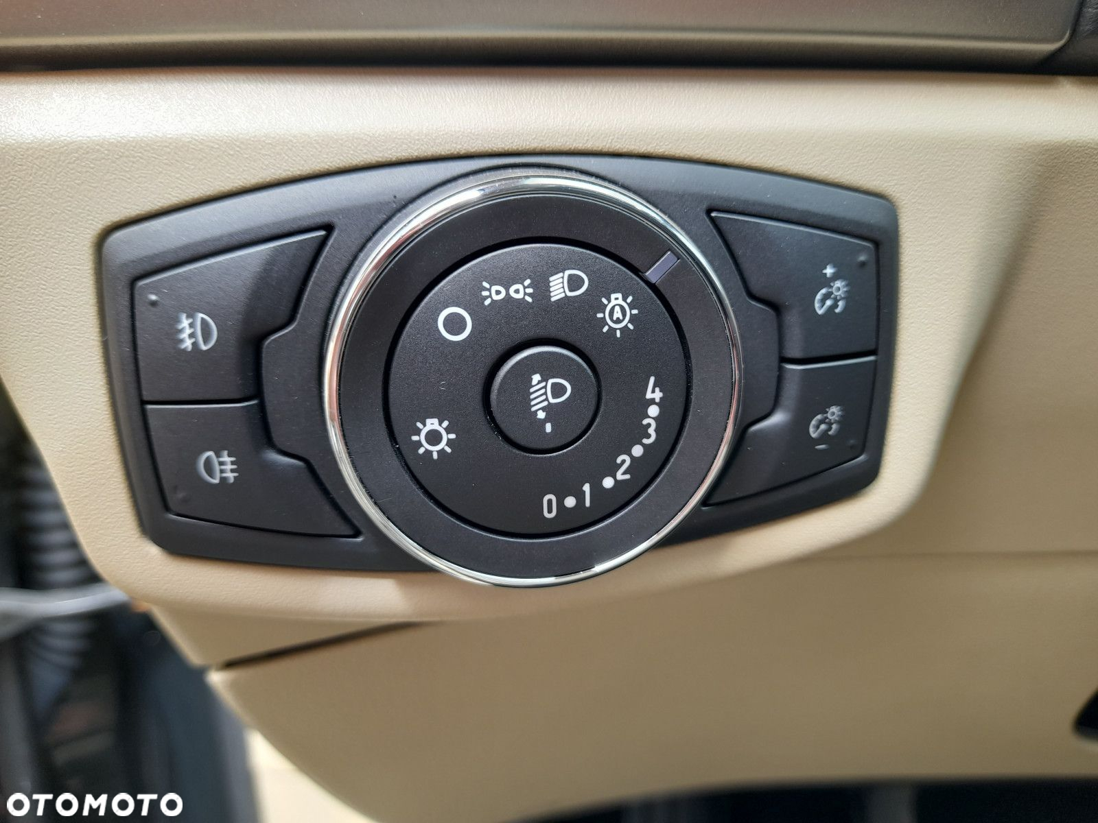 Ford Mondeo - 11