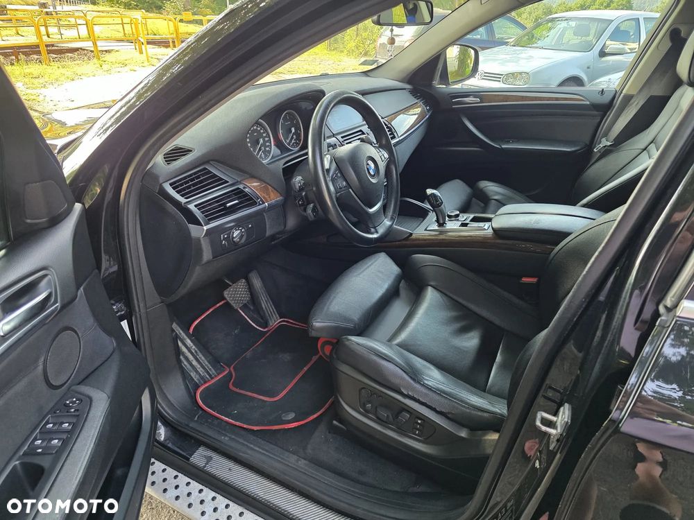BMW X6 - 15