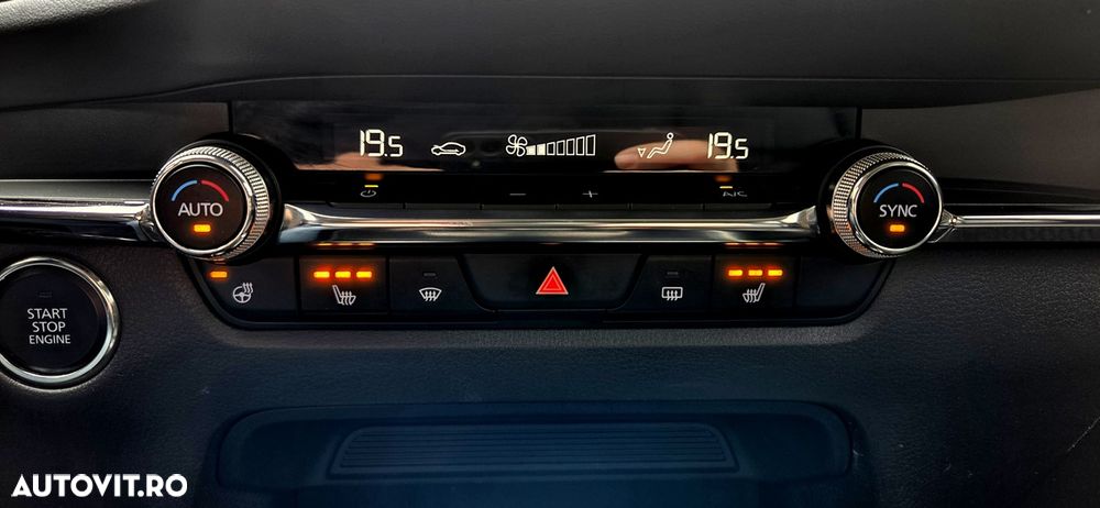 Mazda CX-30 e-SKYACTIV X186 AWD AT MHEV GT+ - 33