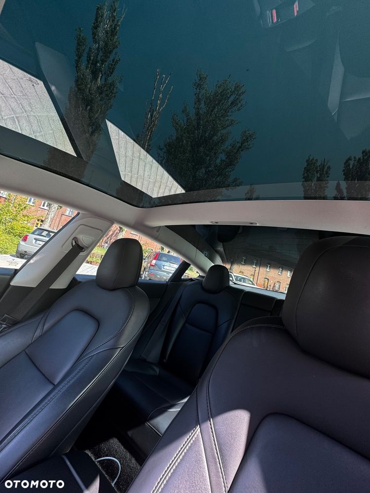 Tesla Model 3 Standard Reichweite Plus Hinterradantrieb - 14